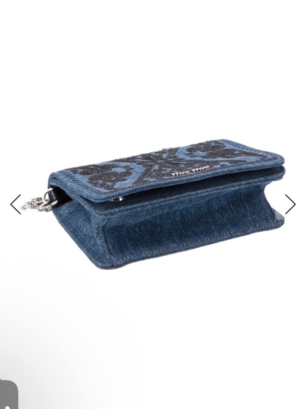 Miu Miu Gorgeous very rare
Denim small bag with silver chain full set like New - Picture 4 of 14